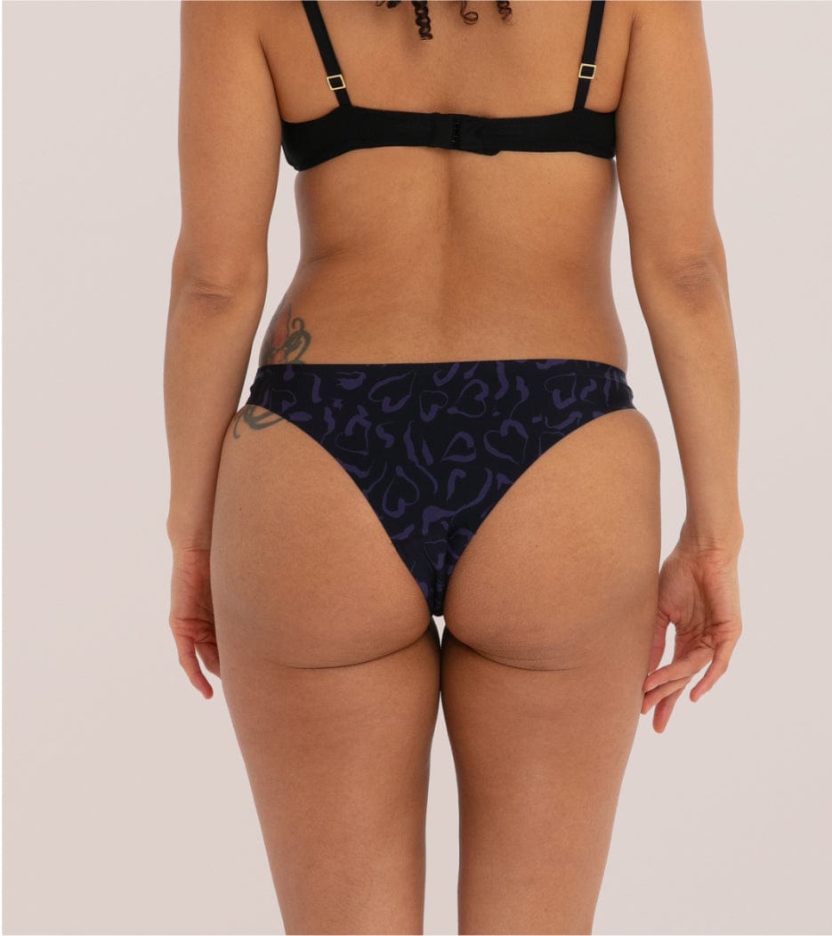 Invisible Brazilian - Recyceltes Nylon - Abstract violett