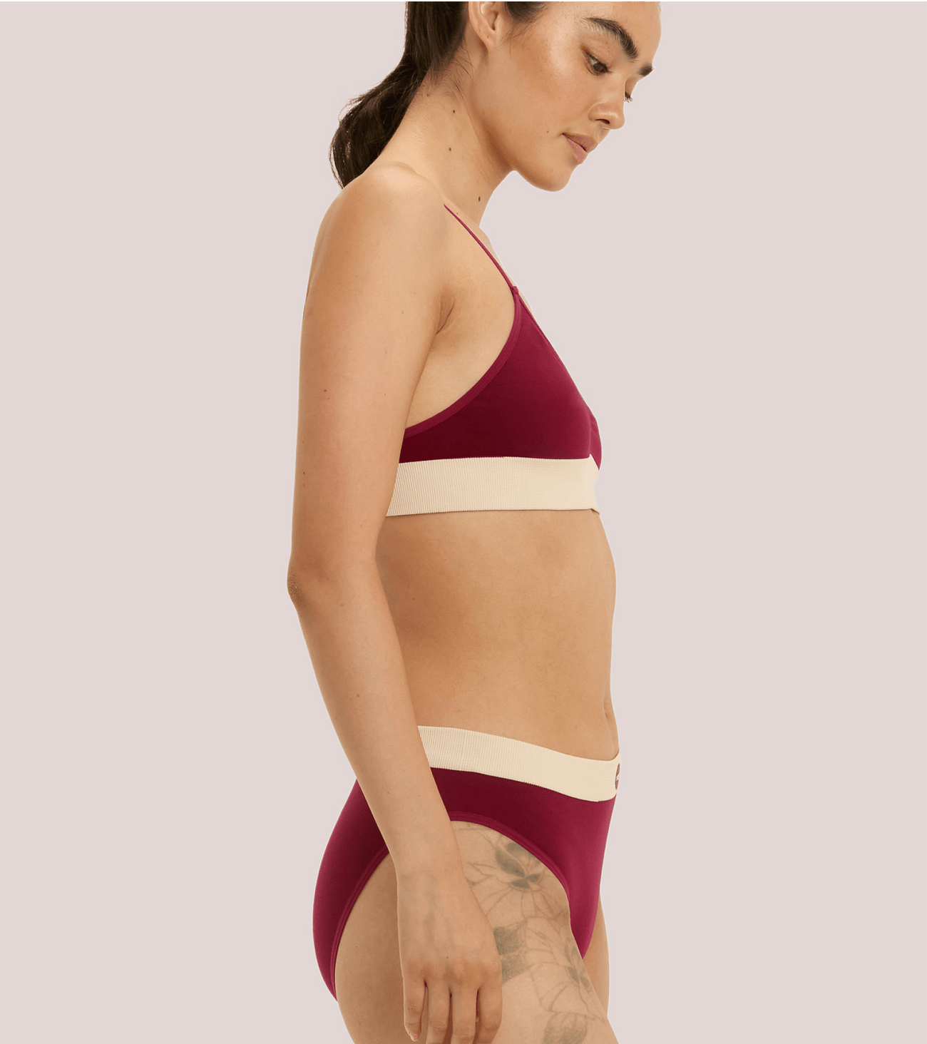 Sunday - Brief - Kirschrot